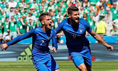 Griezmann giúp Pháp thắng ngược Ireland, vào tứ kết