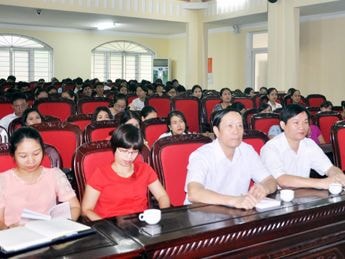 Đại học Y khoa Vinh học tập, quán triệt Nghị quyết Đại hội XII