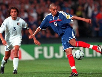 Đến lúc mang bàn thắng vàng trở lại EURO