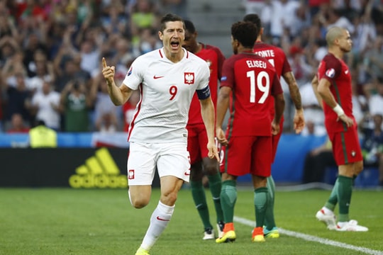 Bồ Đào Nha vào bán kết dù chưa thắng trận nào sau 90 phút