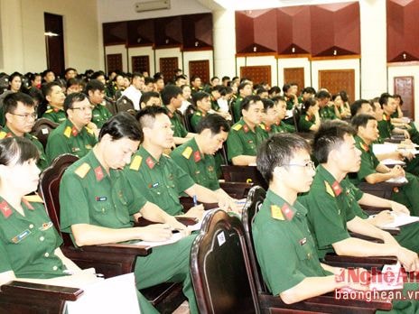Cục Chính trị  Quân khu 4 quán triệt, triển khai thực hiện Nghị  quyết Đại hội XII của Đảng