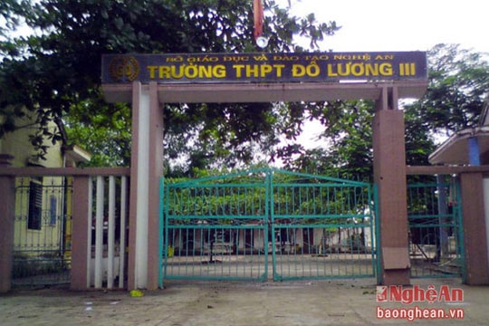Trường THPT Đô Lương 3 là điểm thi đầu tiên kết thúc Kỳ thi THPT Quốc gia