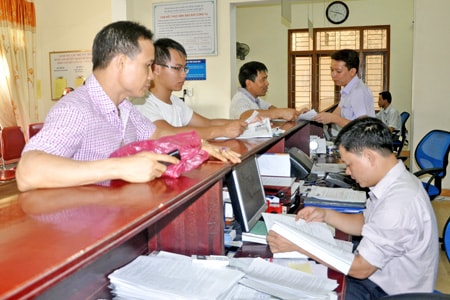 Sử dụng dịch vụ công trực tuyến - hướng đến nền hành chính hiện đại