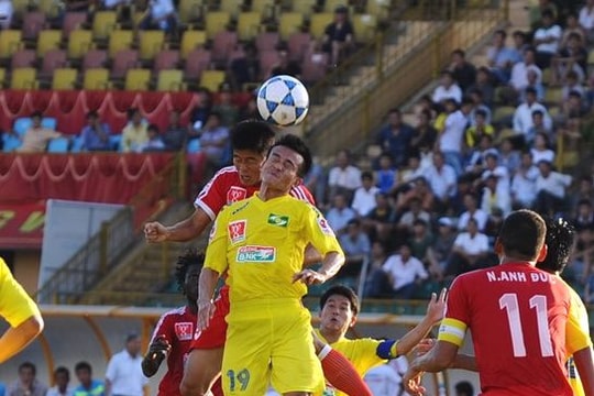 Trung vệ Minh Đức có thể trở lại từ vòng 16