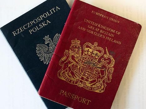 Người Anh đổ xô xin cấp hộ chiếu Ba Lan hậu Brexit