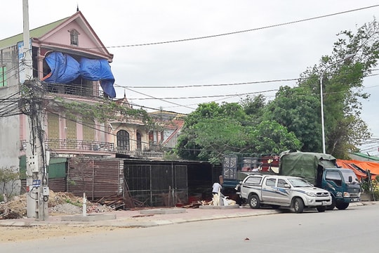 Xưởng mộc 'hành' dân hơn 10 năm bằng mùi sơn PU