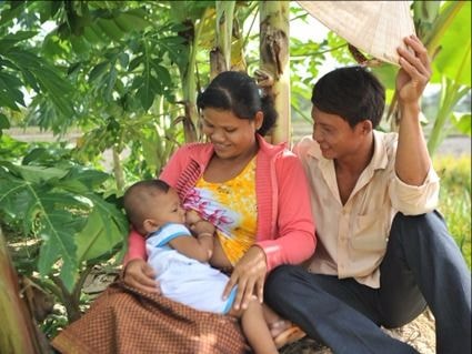 Vai trò của các ông chồng trong nuôi con bằng sữa mẹ