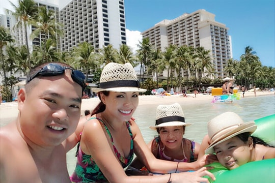 Mùa hè du lịch mệt nghỉ của gia đình Thúy Hạnh