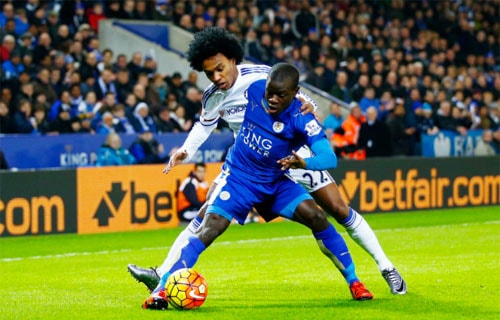 N'Golo Kante sắp đầu quân cho Chelsea