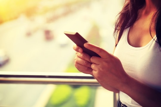 6 kiểu tin nhắn ảnh hướng xấu đến hôn nhân, phụ nữ nên tránh