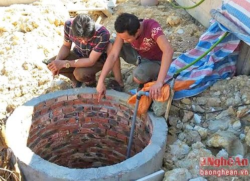 Hạn hán ở Nghệ An: Đào sâu 60 m vẫn chưa có nước sinh hoạt