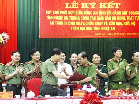 Ký kết Quy chế phối hợp đảm bảo ANTT, chữa cháy và cứu nạn, cứu hộ