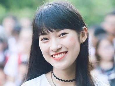 Khánh Vy '7 thứ tiếng' đạt 28,03 điểm thi đại học