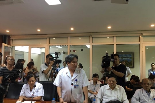 Đình chỉ toàn bộ ê-kíp mổ nhầm chân bệnh nhân