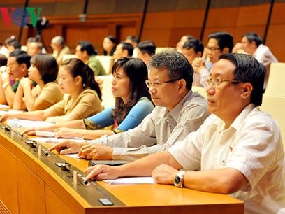 Đại biểu Quốc hội bỏ phiếu bầu Chủ tịch Quốc hội khoá mới