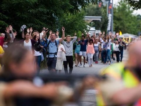 Hiện trường vụ tấn công đẫm máu ở Munich, Đức