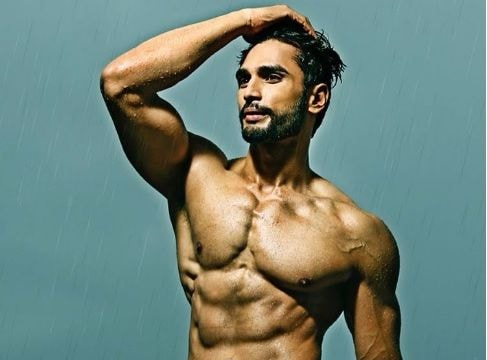 Chiêm ngưỡng cơ bắp đẹp hút hồn của nam vương thế giới