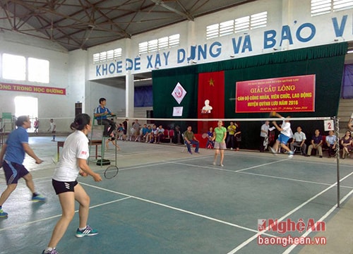Quỳnh Lưu: 160 vận động viên tham gia giải cầu lông cán bộ công nhân viên chức