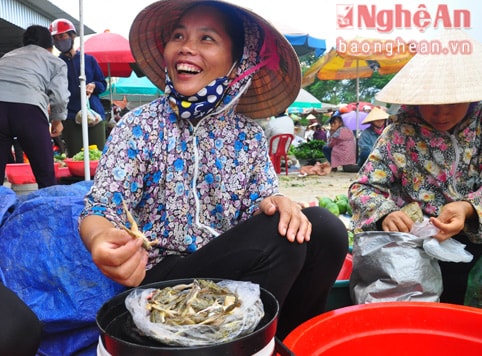 Sản vật độc đáo ở chợ chiều phố núi Quỳ Hợp