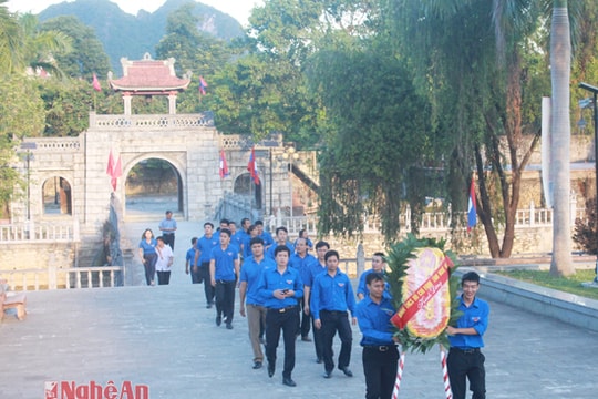 Tỉnh đoàn Nghệ An với hành trình 'Tri ân về nguồn'
