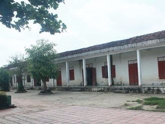 Sớm xử lý ô nhiễm do tồn lưu hóa chất BVTV tại trường tiểu học Diễn Quảng