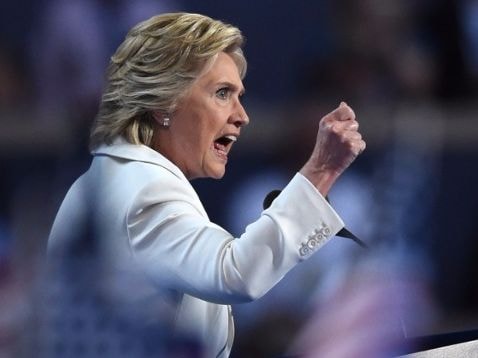 Hillary Clinton: 'Một chương mới của nước Mỹ mở ra từ hôm nay'