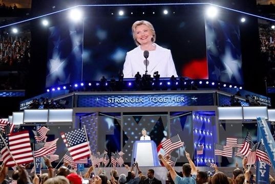 Hillary Clinton: 'Bông hồng thép' trên chính trường Mỹ