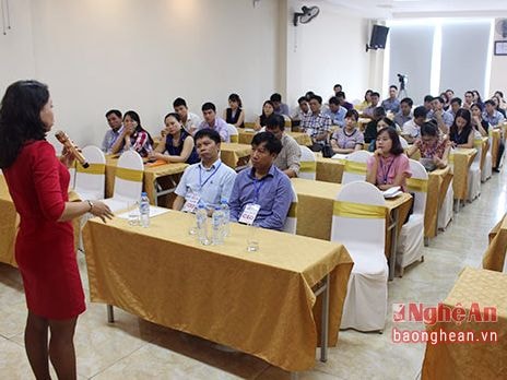 Gần 100 doanh nhân tham gia chương trình đào tạo Quản trị chuyên sâu - CEO