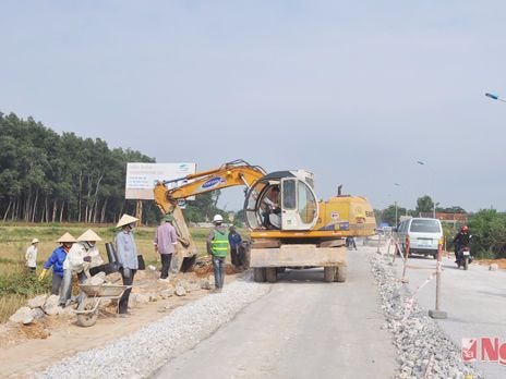 Triển khai nâng cấp, sửa chữa các tuyến đường hư hỏng, xuống cấp ở  Nghĩa Đàn