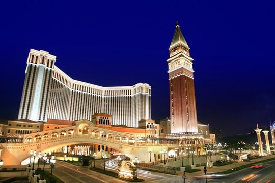 Những công trình tốn kém nhất thế giới