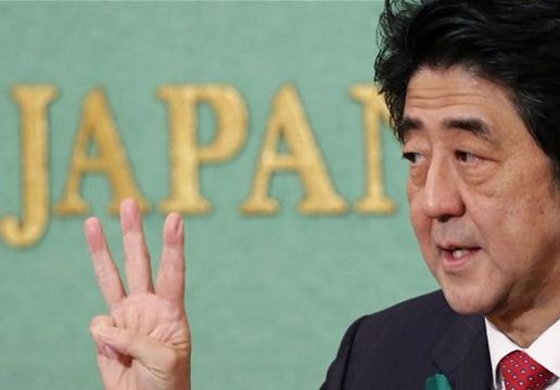 Mũi tên nhiều đích của Thủ tướng Nhật Bản