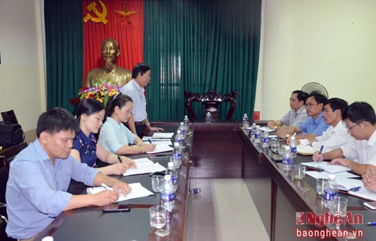 Nâng cao hiệu quả sử dụng báo Đảng ở thị xã Hoàng Mai