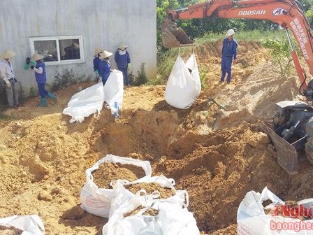 Công an Hà Tĩnh khởi tố vụ án chôn lấp chất thải Formosa