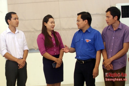 Nghiên cứu, bố trí sử dụng đội ngũ trí thức trẻ tình nguyện