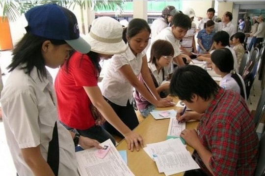 Thí sinh lưu ý khi đăng ký trường ĐH top trên, điểm xét tuyển thấp