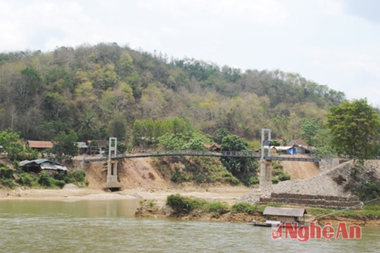 Đề nghị cán bộ thôn,bản chia sẻ gánh nặng ngân sách