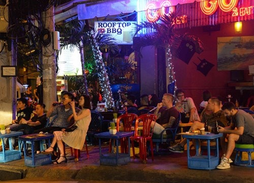 Hà Nội sẽ gỡ bỏ "giờ giới nghiêm", khách có thể vui chơi thâu đêm