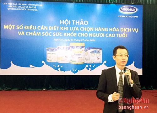 Vinamilk chăm sóc sức khỏe người cao tuổi