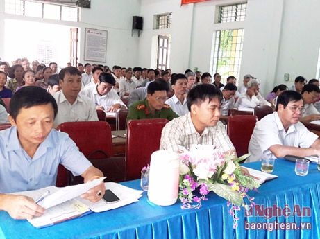 Cử tri Quỳ Hợp: Cần xử lý xe quá khổ, quá tải gây hư hỏng đường