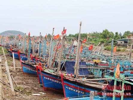 100 % tàu thuyền ở Nghệ An vào nơi trú ẩn trước bão số 3