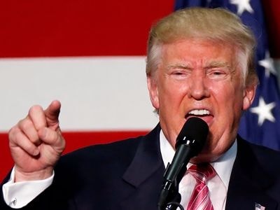 Công ty của Donald Trump bị tố nợ 650 triệu USD