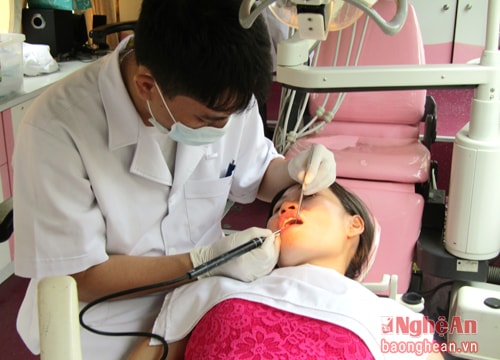 Khám nha khoa cho học sinh vùng cao