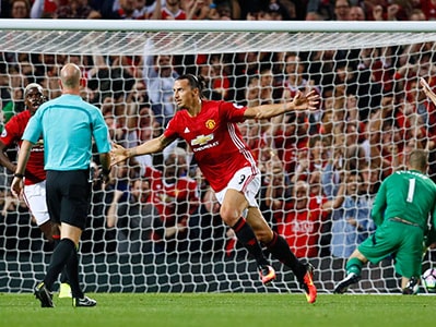 Ibrahimovic liệu có san bằng kỷ lục hơn 90 năm của Man Utd?