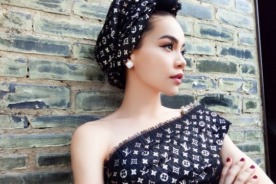 Chiếc váy Louis Vuitton độc nhất thế giới của Hà Hồ