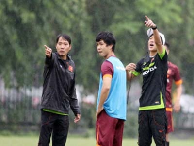 HLV Miura: 'Công Phượng, Tuấn Anh khó thành công ở Nhật Bản'