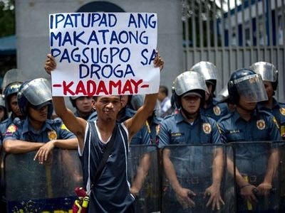Tổng thống Philippines: Kẻ dùng ma túy không phải con người