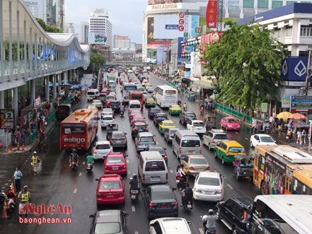 Giải pháp cho đường bay Vinh - Bangkok vào 'mùa thấp điểm'