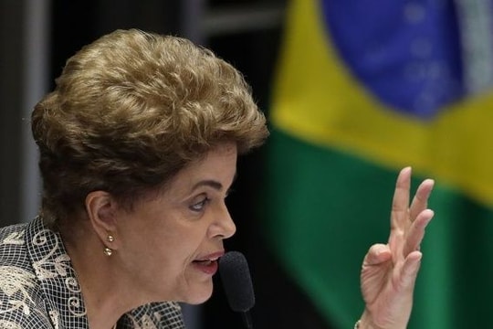 Bà Rousseff kết thúc phiên điều trần 14 tiếng trước Thượng viện