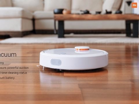 Trung Quốc ra mắt robot hút bụi thông minh