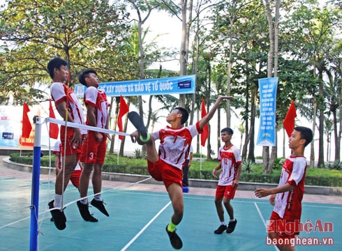 Nghệ An đoạt giải nhất đơn nam và giải 3 toàn đoàn tại Giải vô địch đá cầu bãi biển toàn quốc